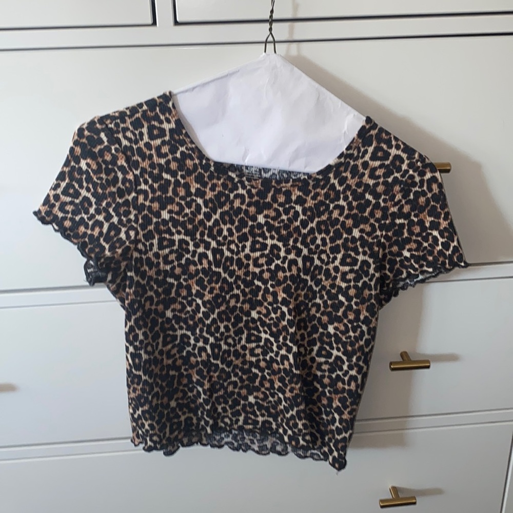 Cheetah print crop top